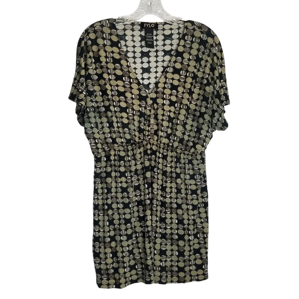 Fylo by Nylon Women's Plus Size Empire Waist Short Sleeve Short Dress/Long Top